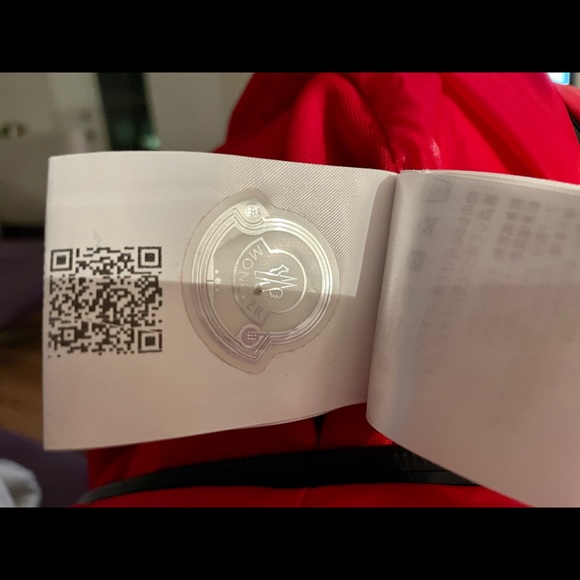 Moncler Grenoble hooded quilted down jacket - Picture 7 of 8